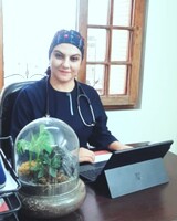 دکتر طاهره طاهری